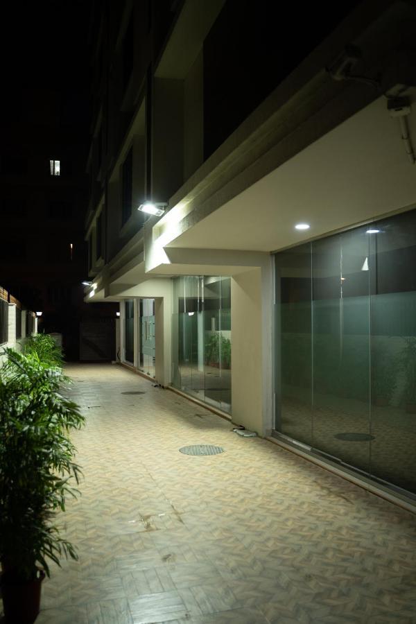 Nk7 Guest House Calcutta Eksteriør billede