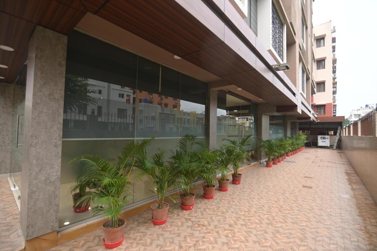 Nk7 Guest House Calcutta Eksteriør billede